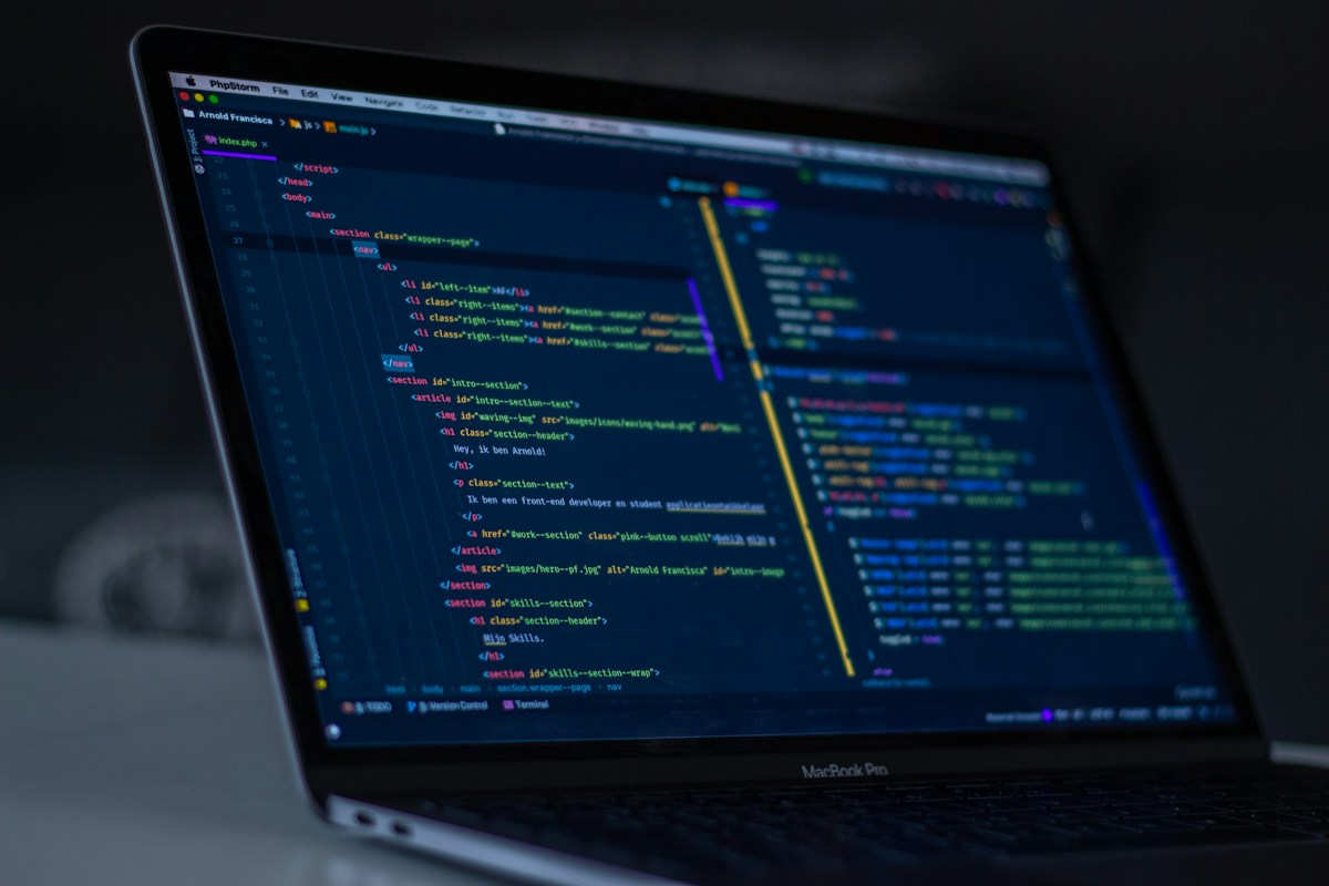 Custom Full-Stack Next.js & Headless eCommerce Engineering